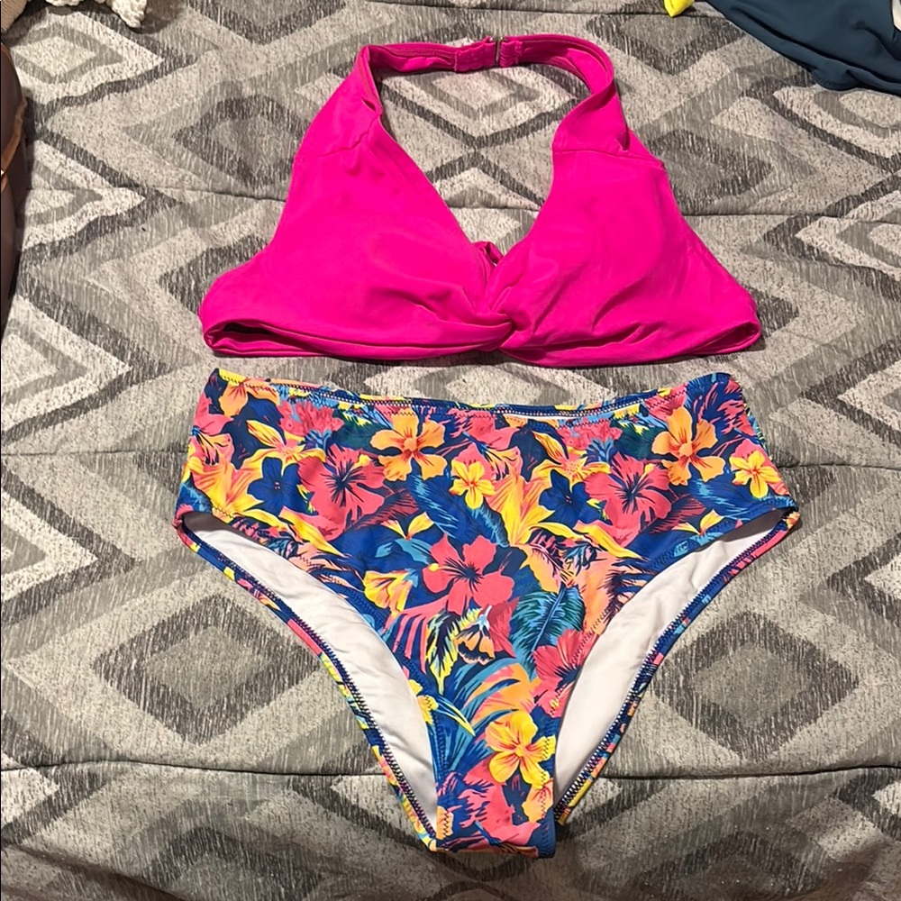 NWOT Vibrant Pink and Multicolor Swimsuit Bikini